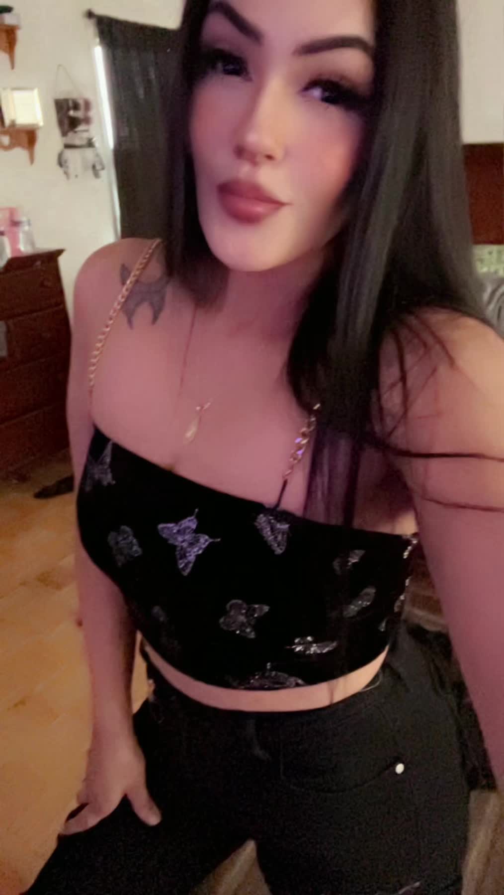 @💵La_krystal_007👑