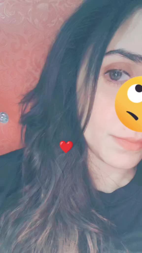@بٹنی گجرات والی🥰
