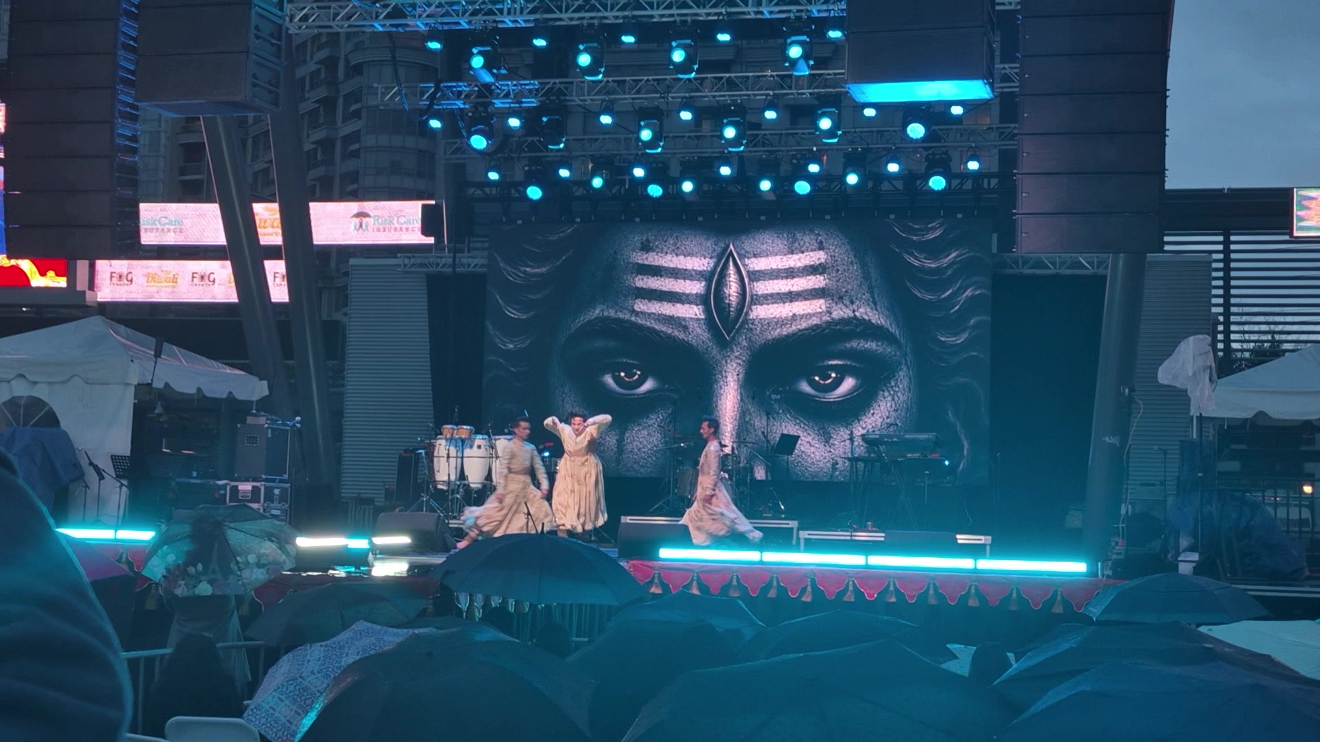 @King Vishal Ramrattan
