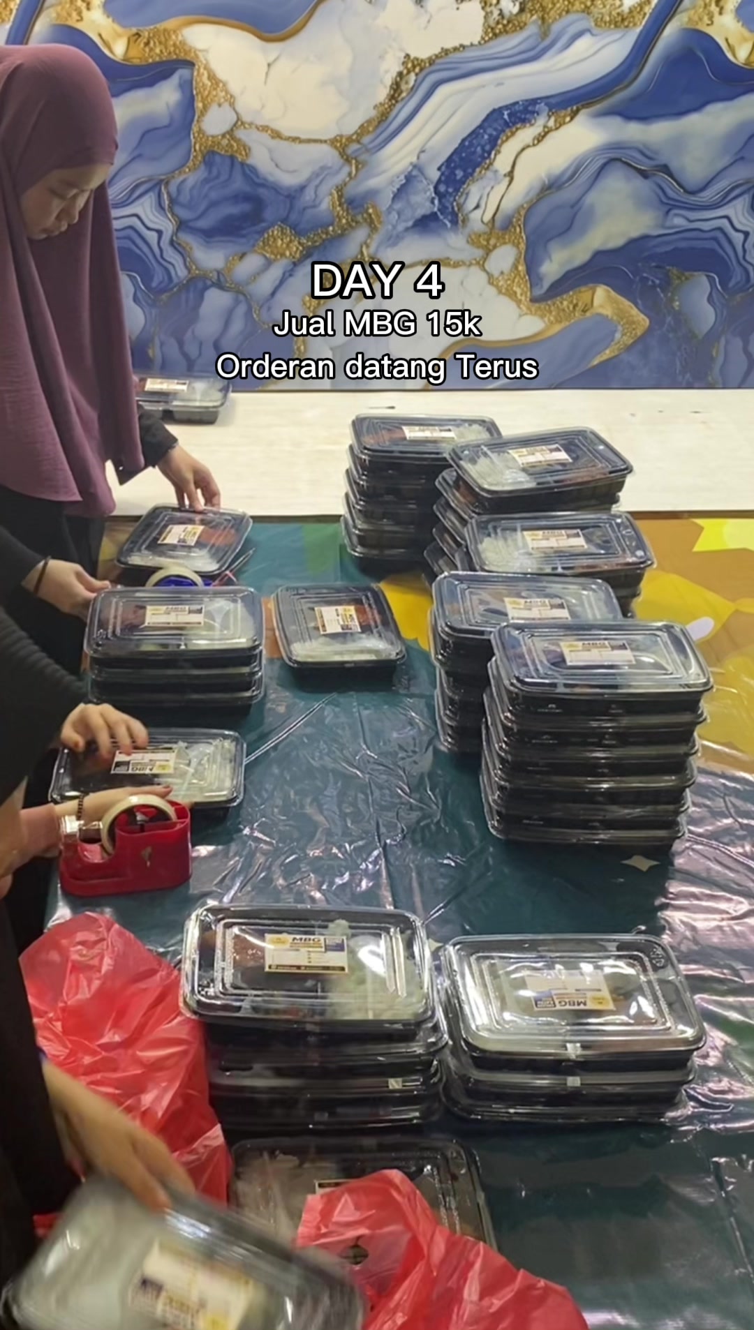 @Ayam Madu