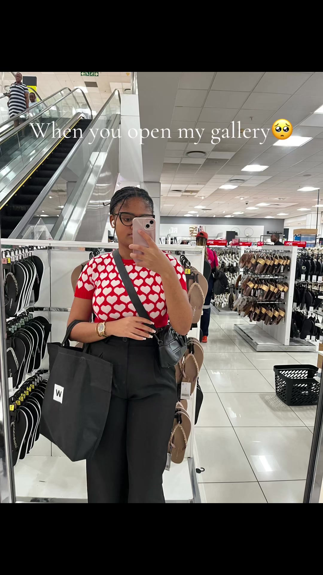 @Azile Msomi🇿🇦