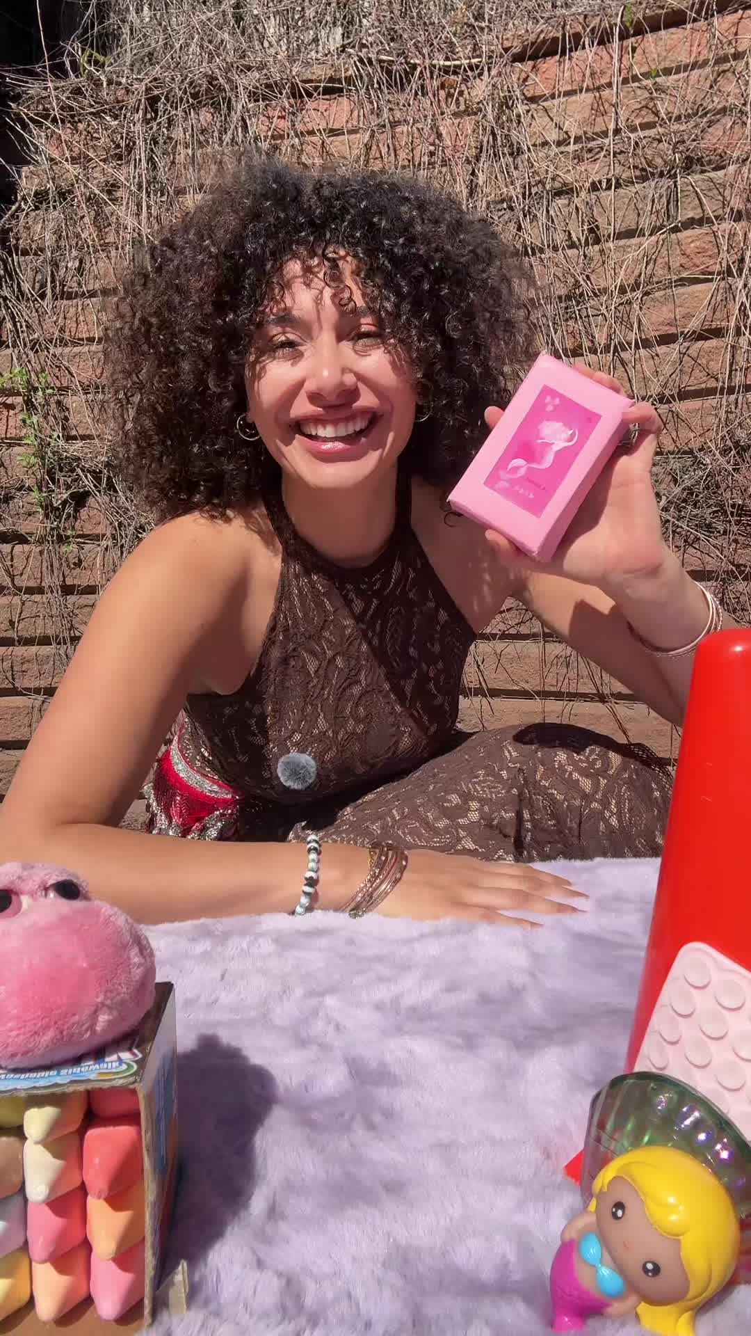 @itstheserenashow