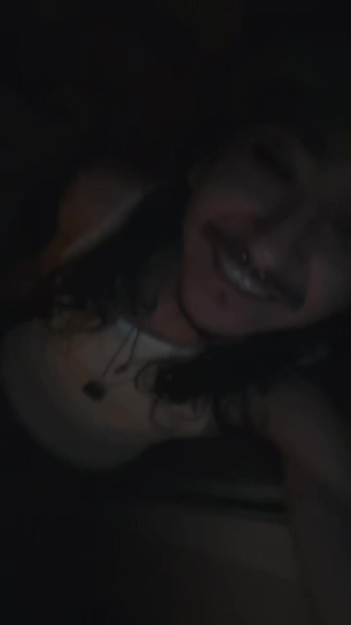 @anselll