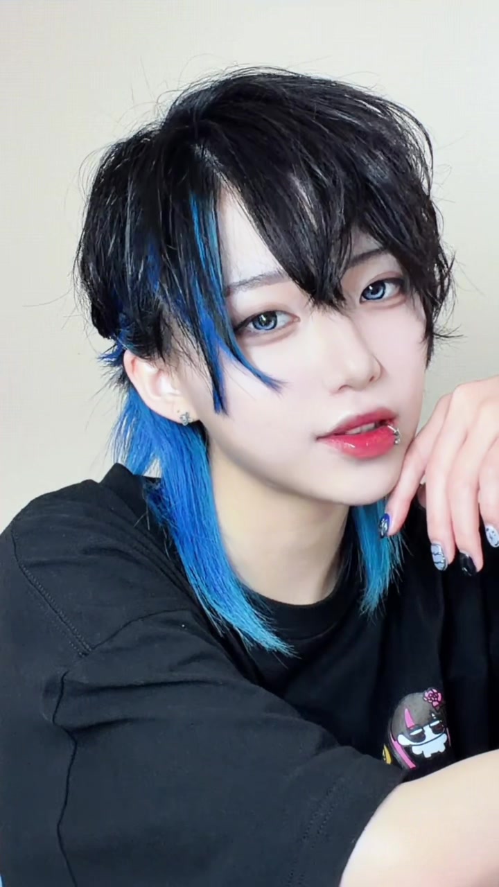@あお