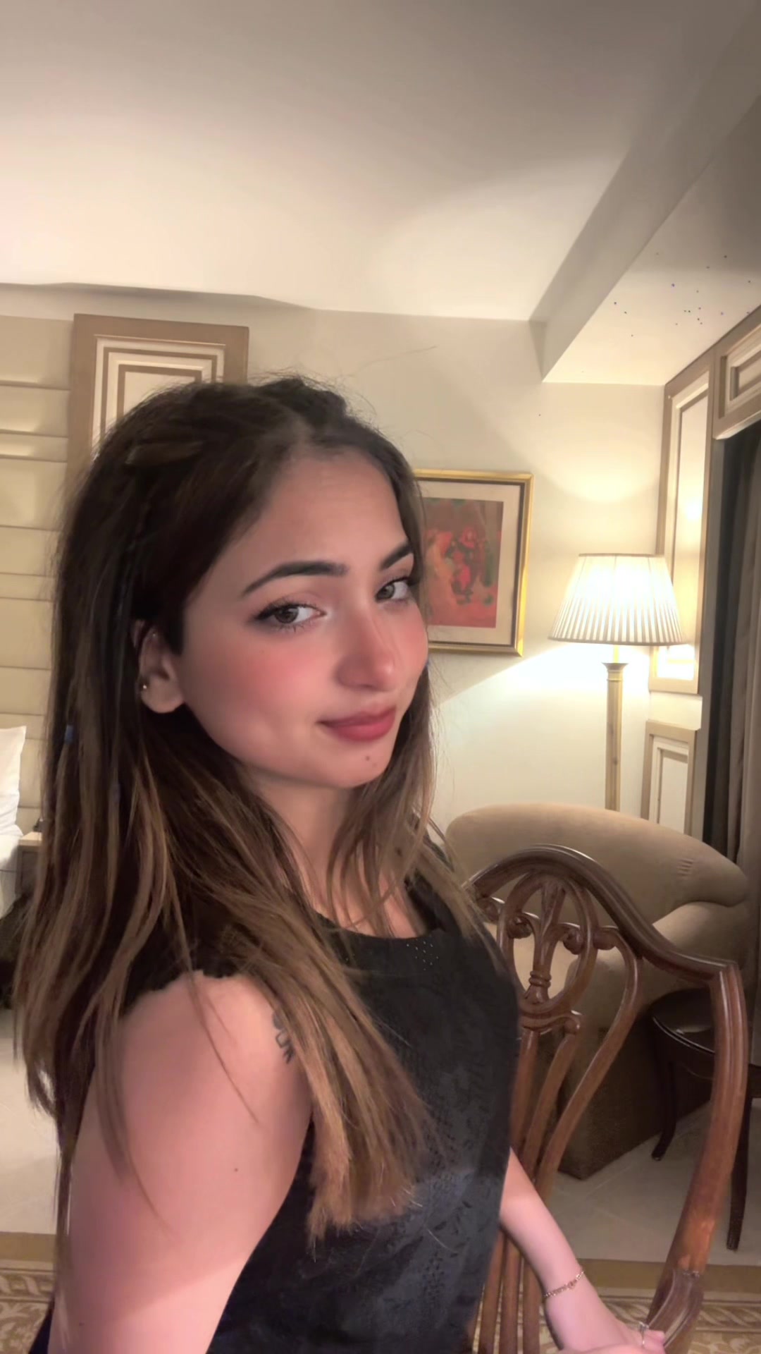 @Seerat_Mir