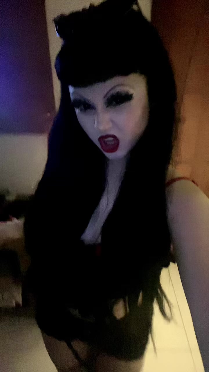 @୨ৎ─sirenbettyvmp🖤ྀི