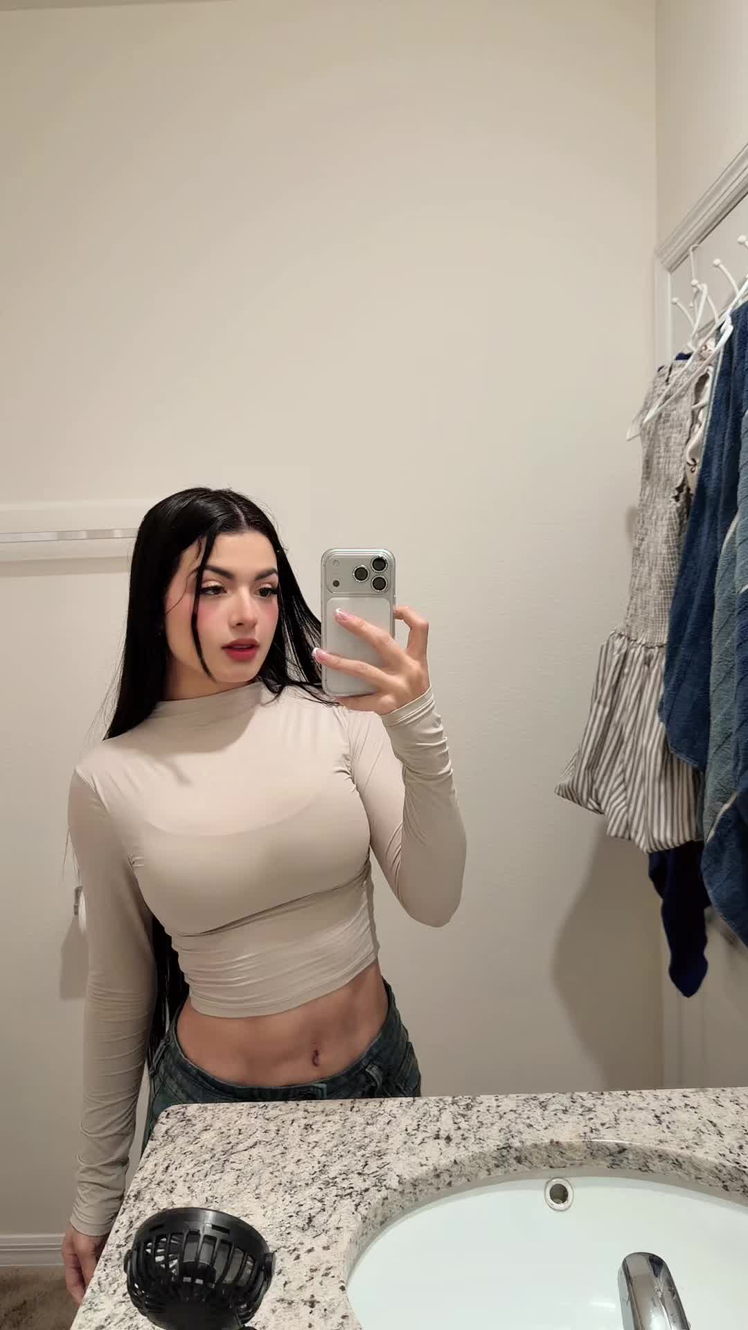 @Judianys
