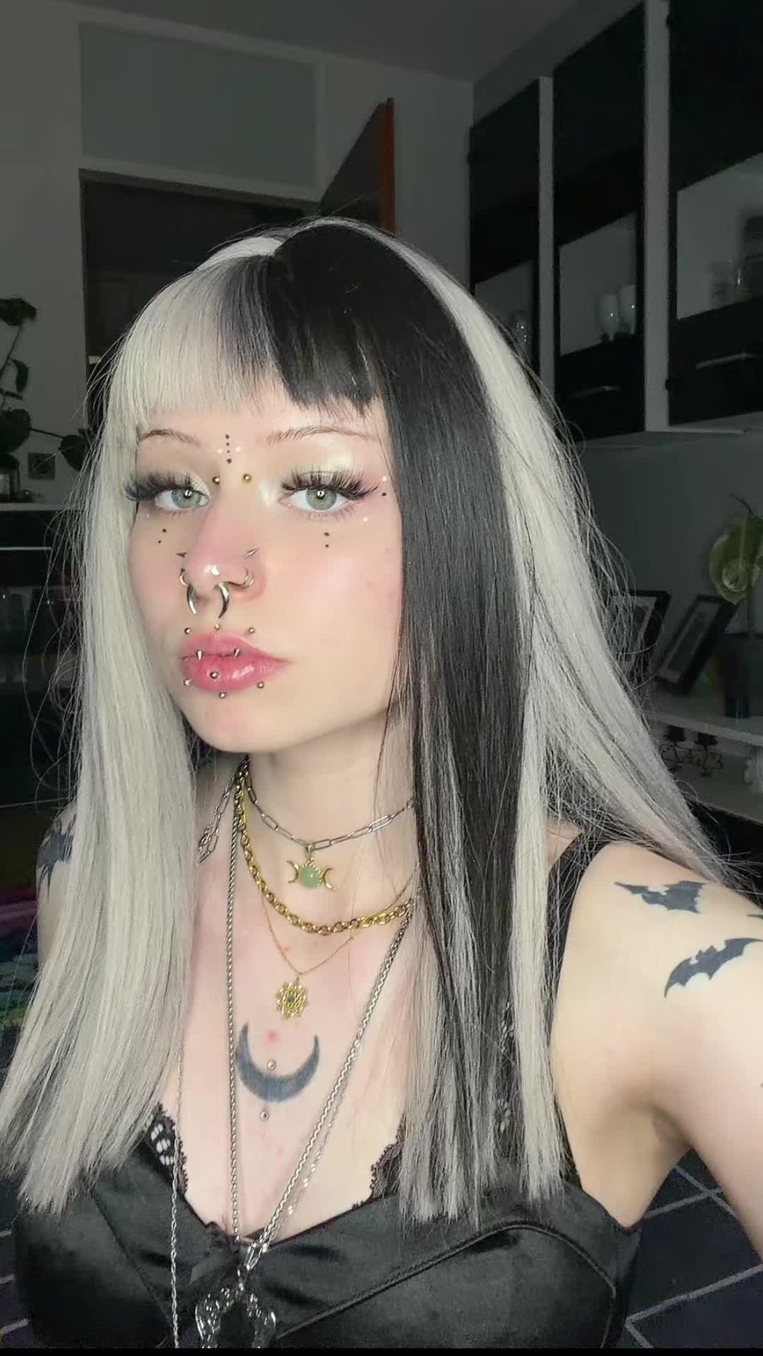 @๐í๐ฉ๐