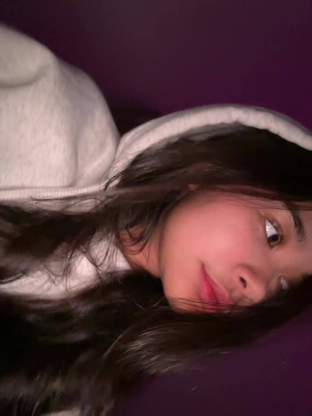 @una🦦