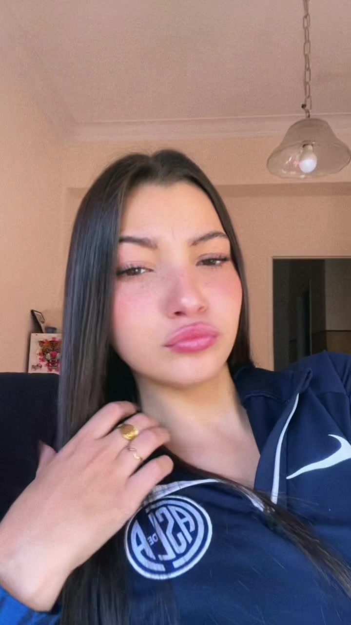 @Luana Aylen