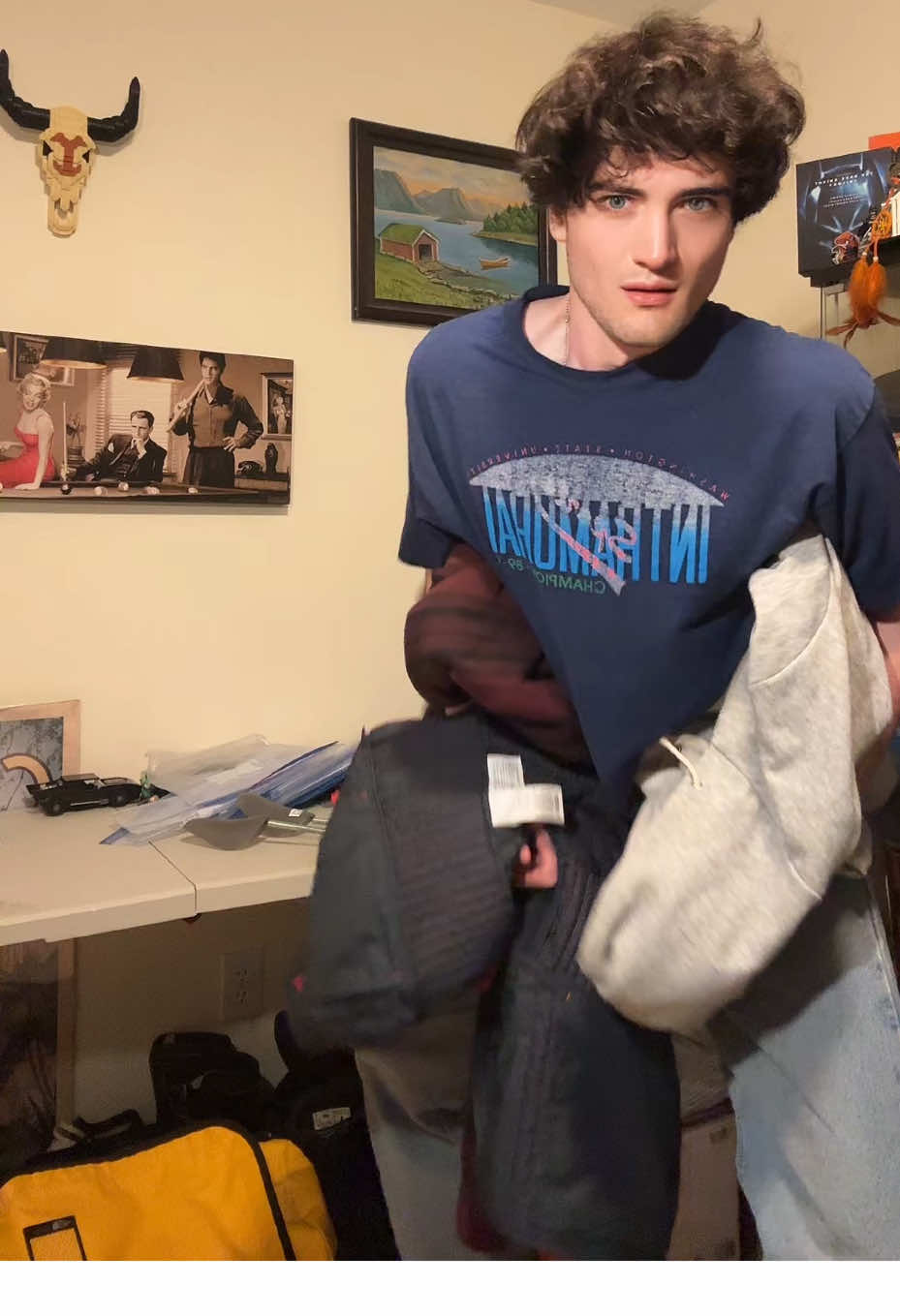 @🧛🏻