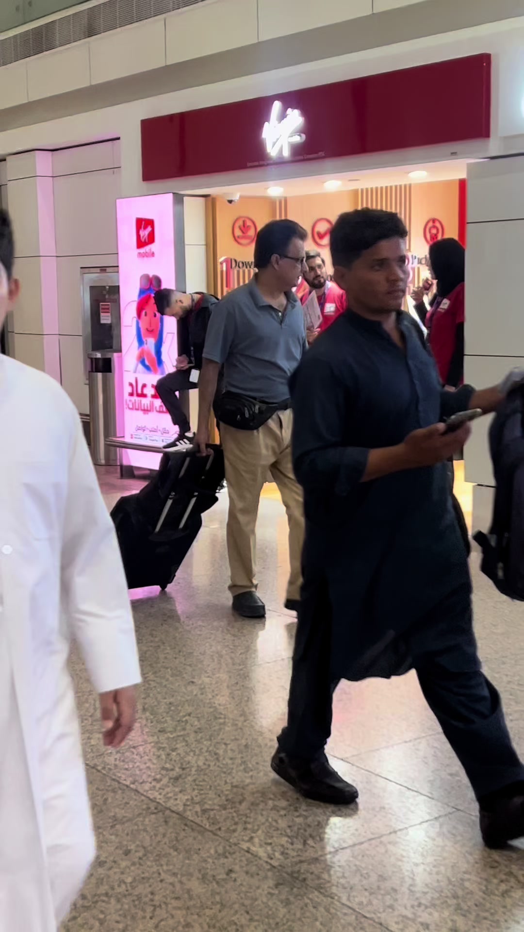 @Mazhar Samo🇦🇪