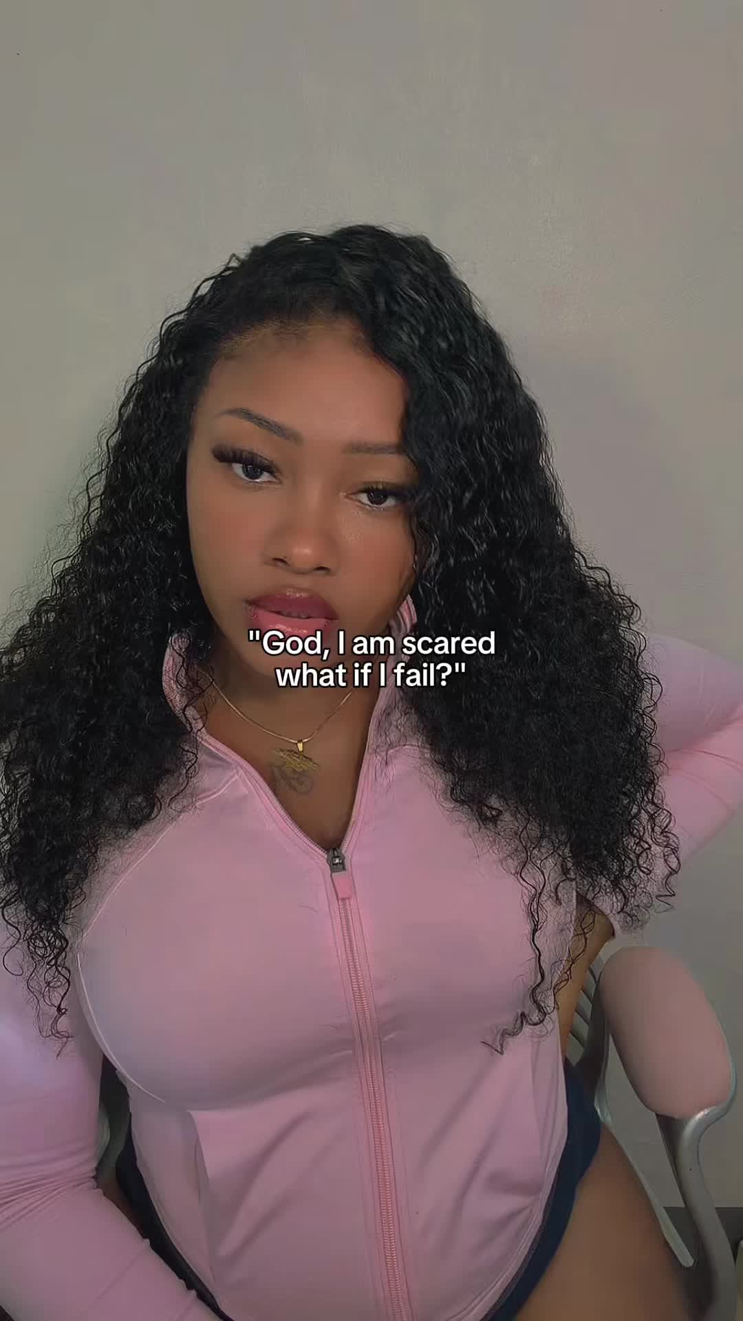 @Sharii | Wig Influencer