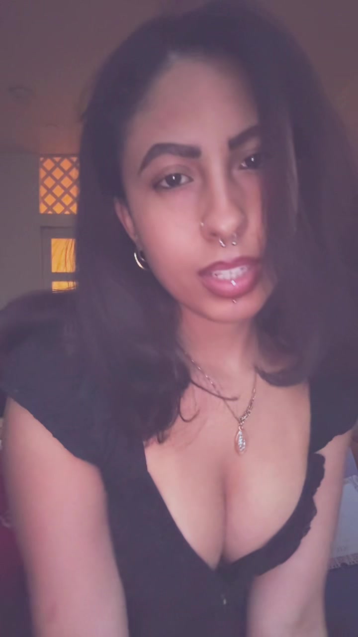 @ValerieA