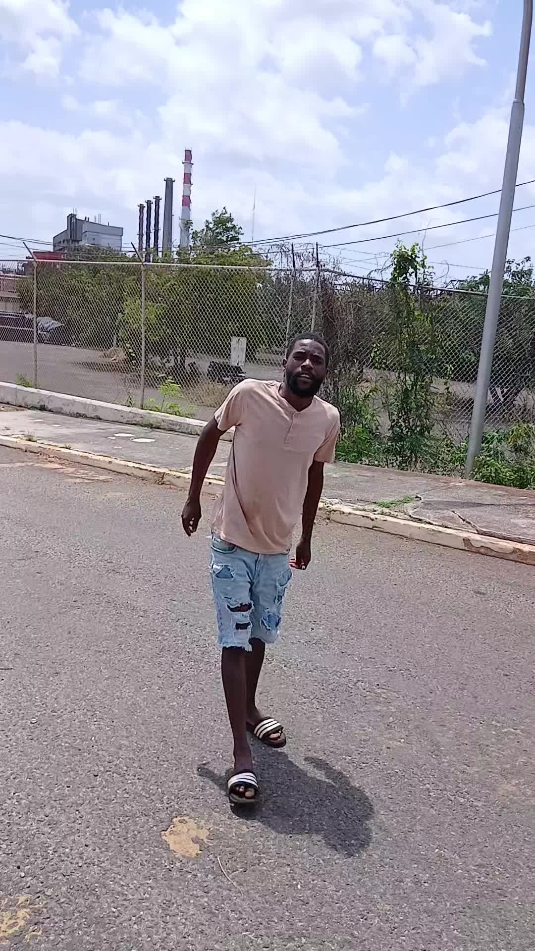 @Nunubrown OC