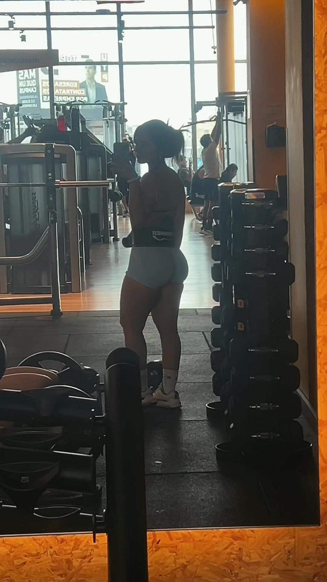 @Caroline Alexandra flores 🦦
