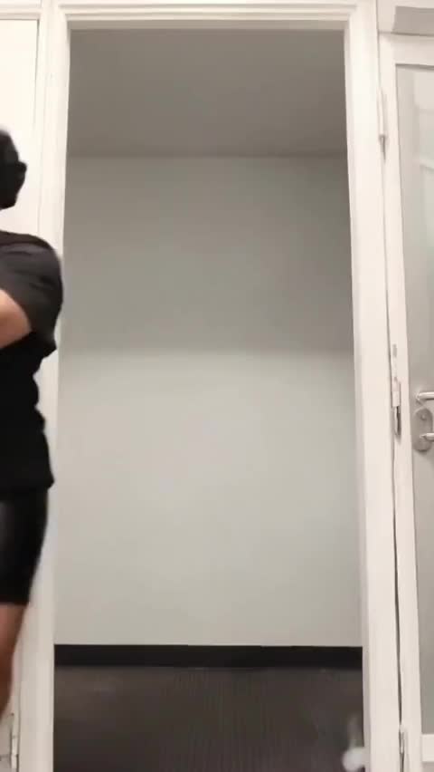 @everythingisfunny