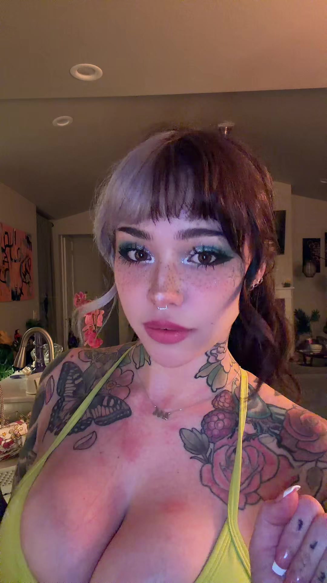 @juneeberri
