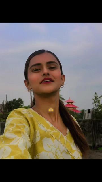 @Smriti♡🦋