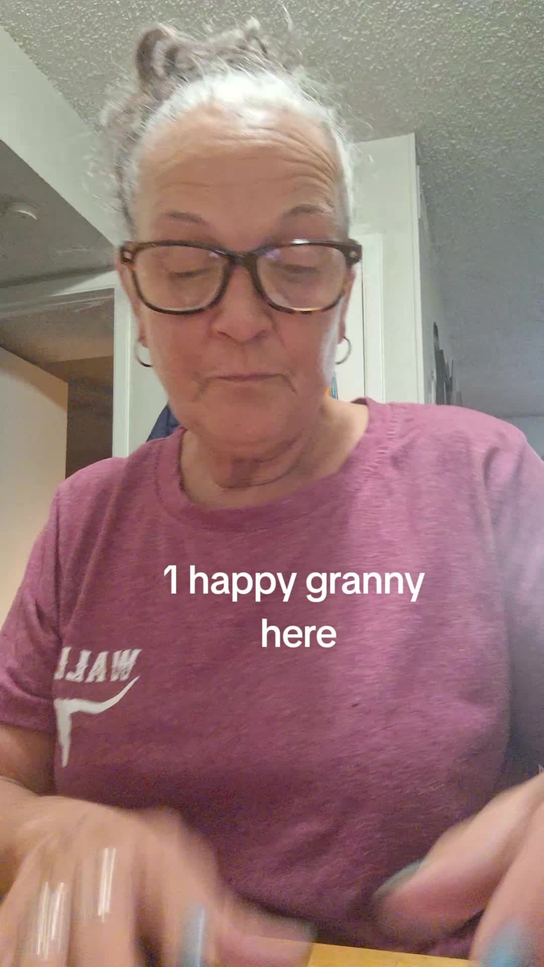 @granny at kitchen table 🎼🎵❌️