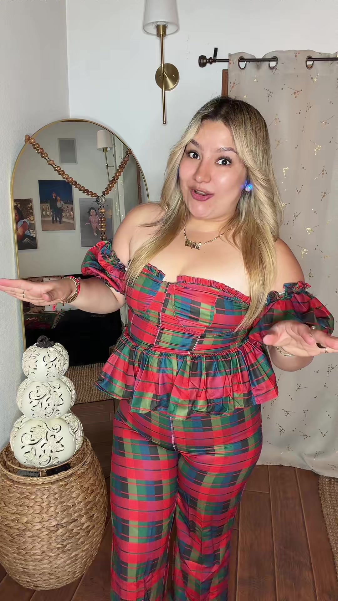 @lupithazzepeda