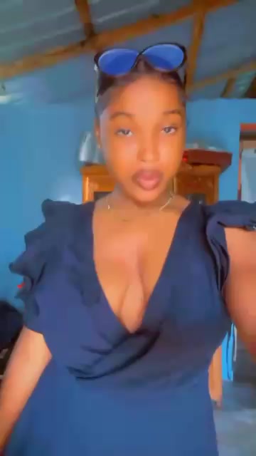 @angel🥰🦋