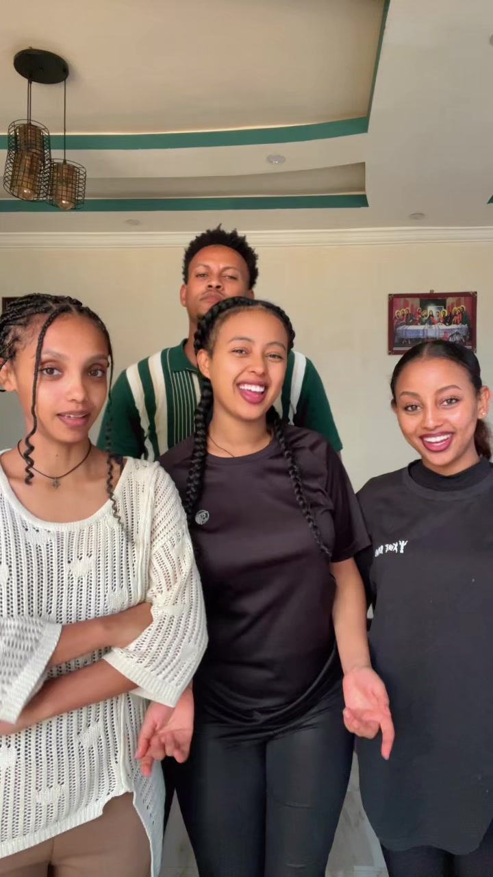 @sari (ኑኑ)