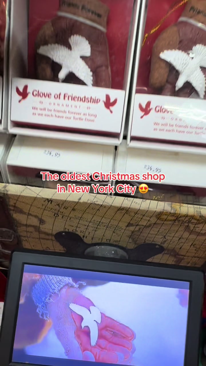 @ChristmasCottage