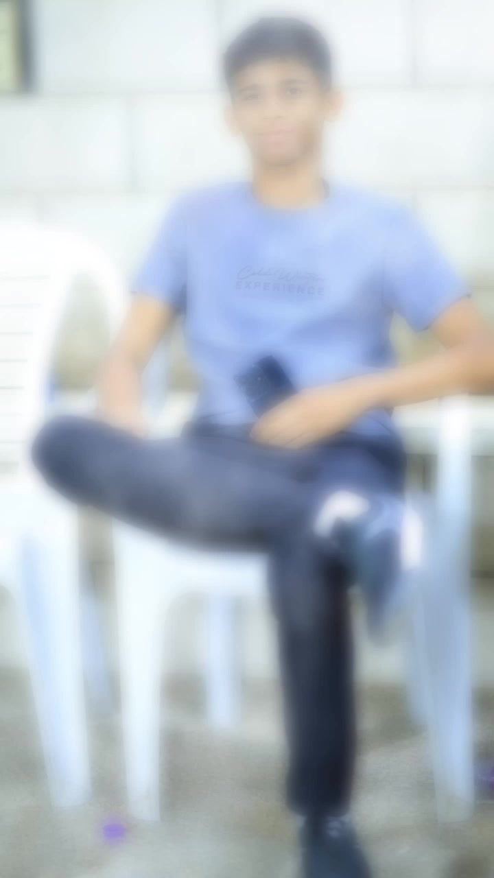 @آدَم نـَوَاهِـضَة