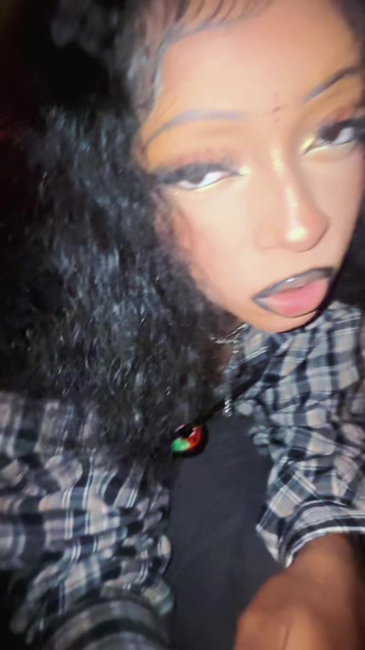 @succubxtch
