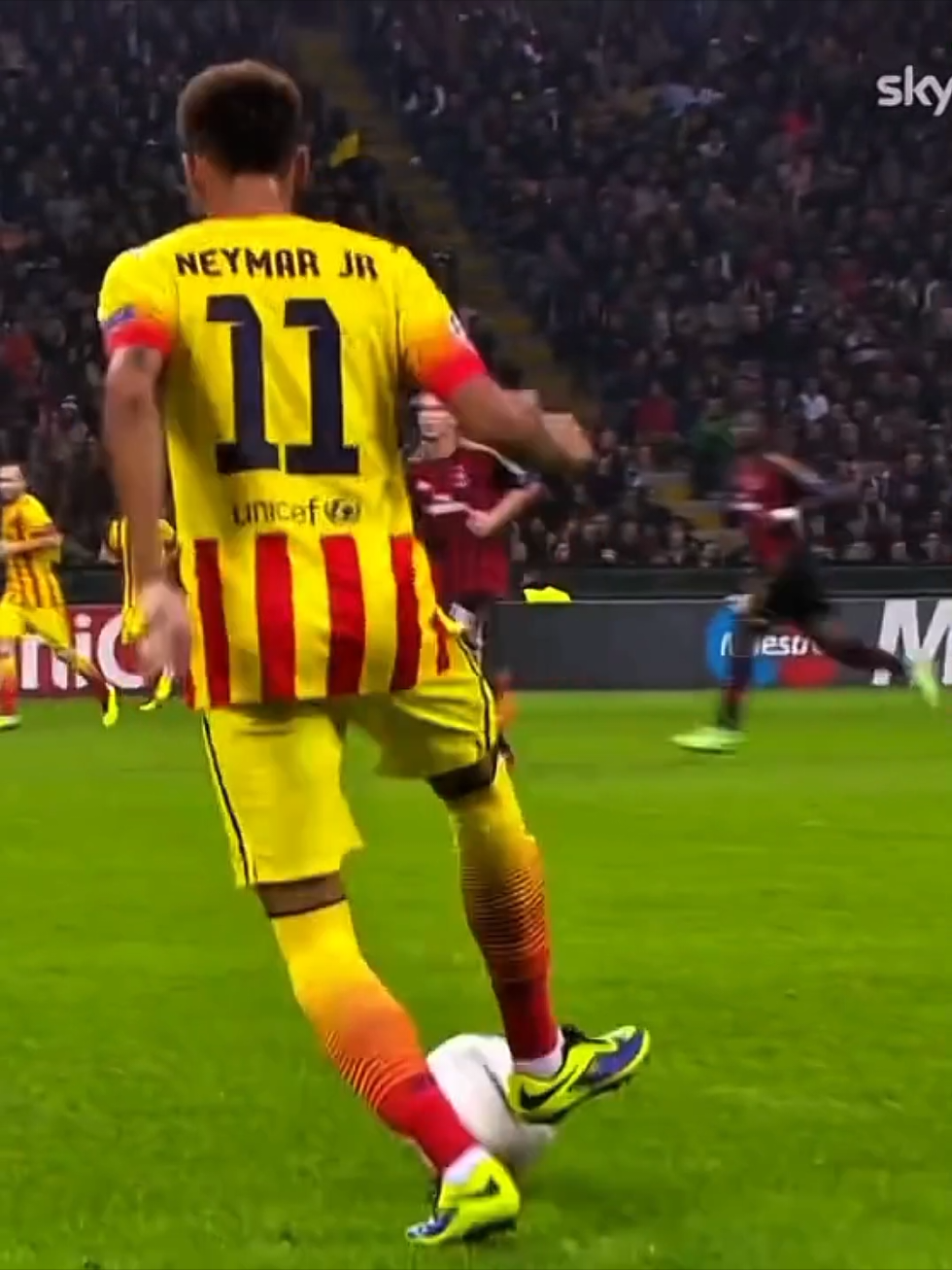 @Njr fake
