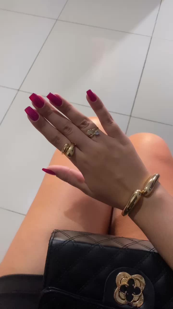 @Larissa Siqueira ๐โฌ