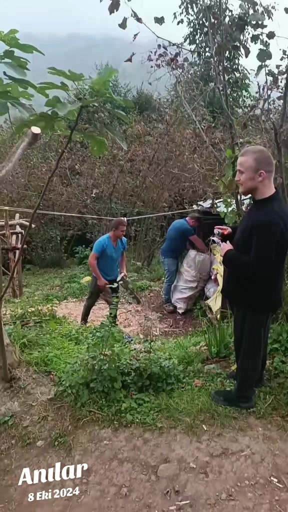 @SARI KOMUTAN🇹🇷