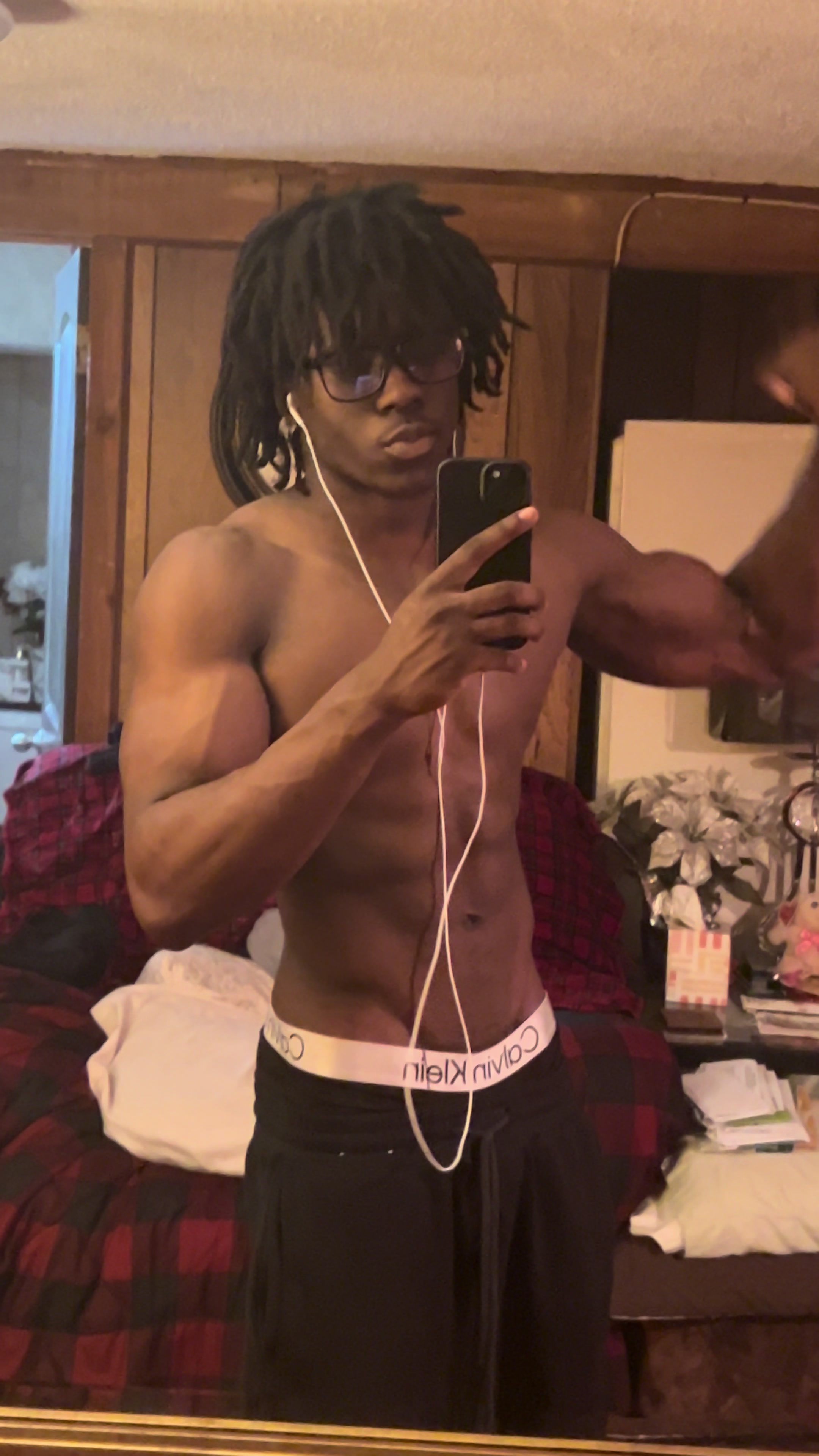 @♱
