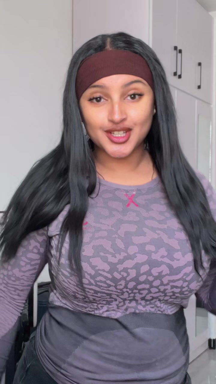 @🕸️ትzu🕷️