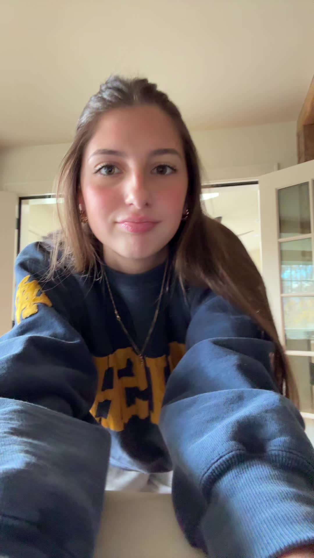 @Cora Rossi