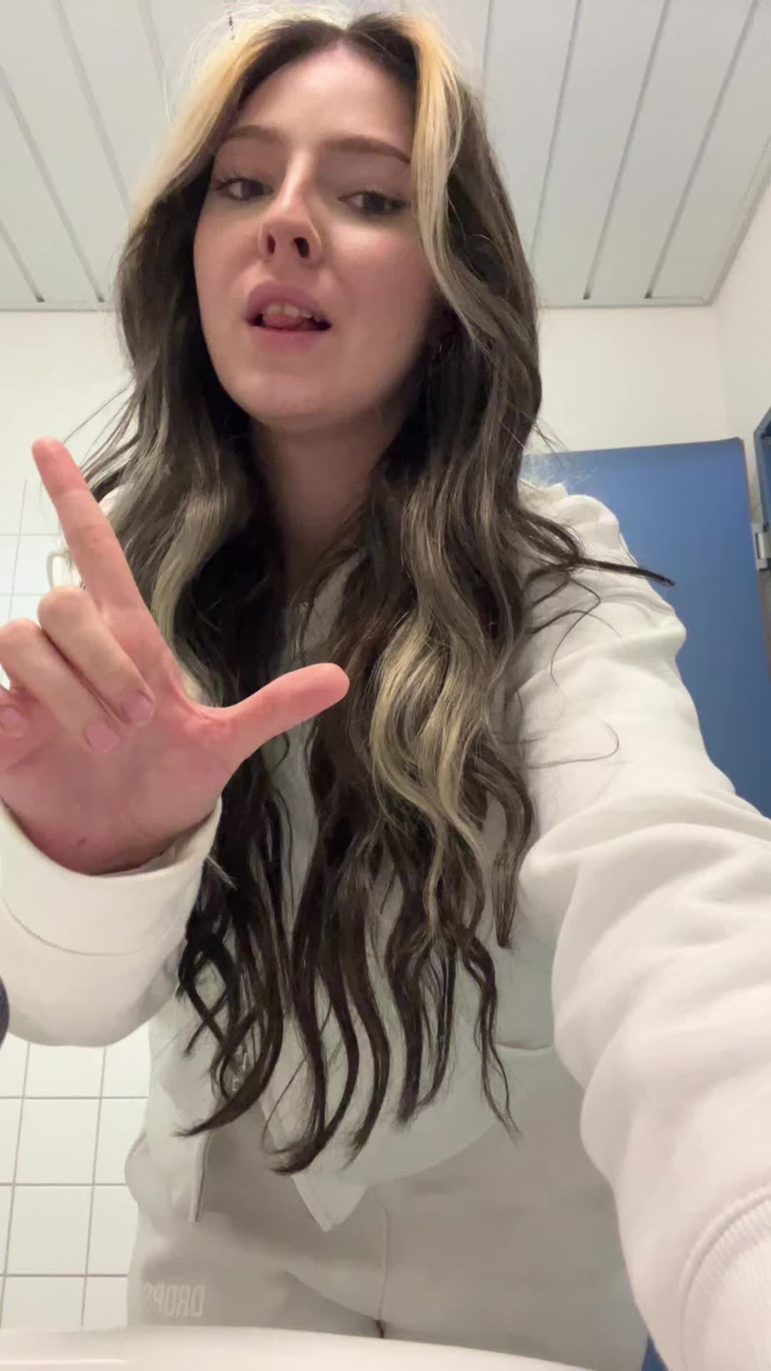 @Antonia.Meh✨