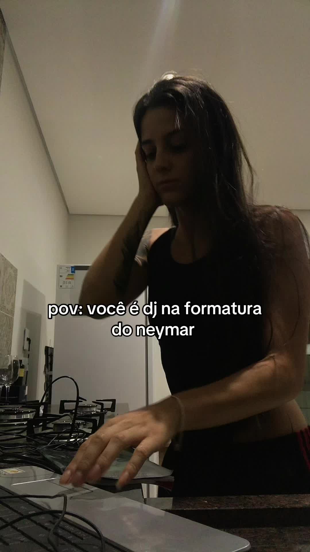 @M Y