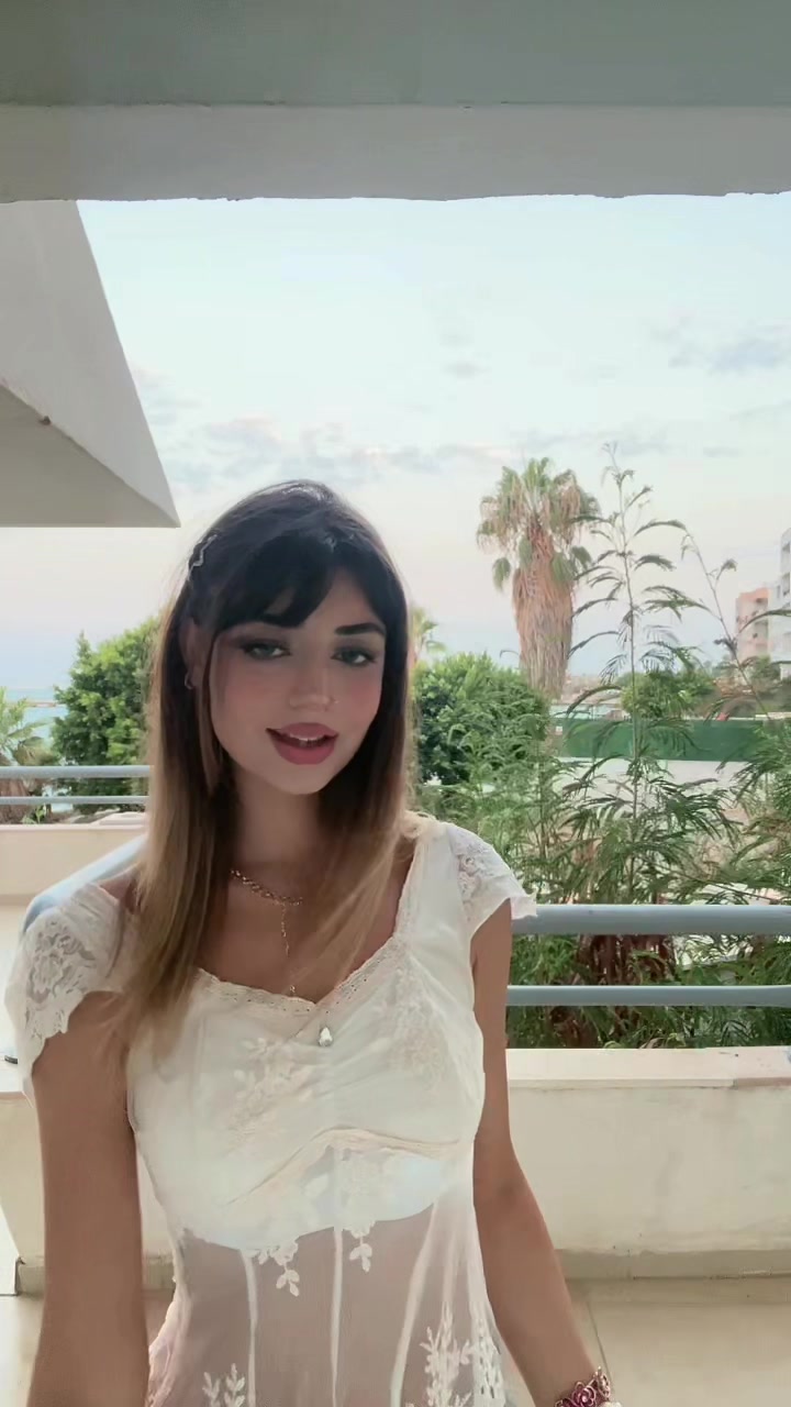@adelinaskim
