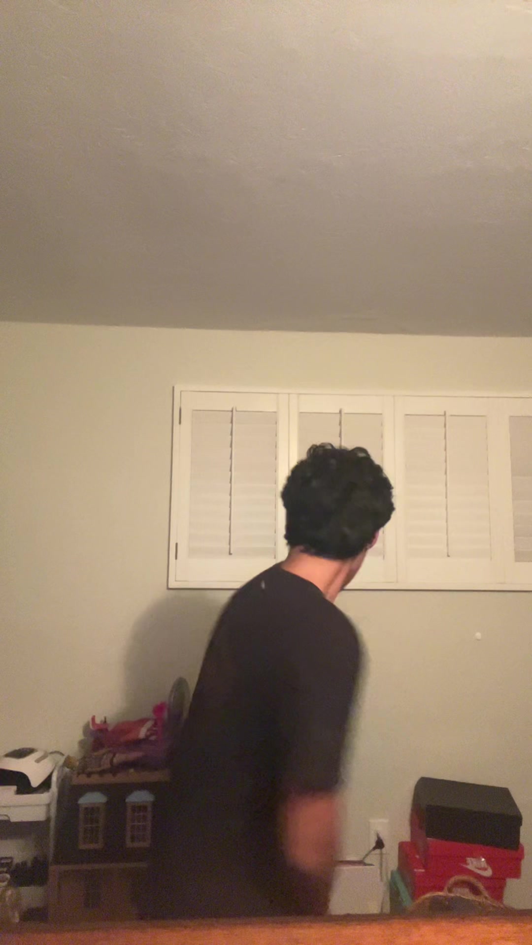 @️