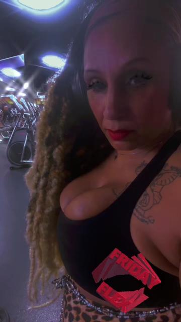 @Queenin4Fitness