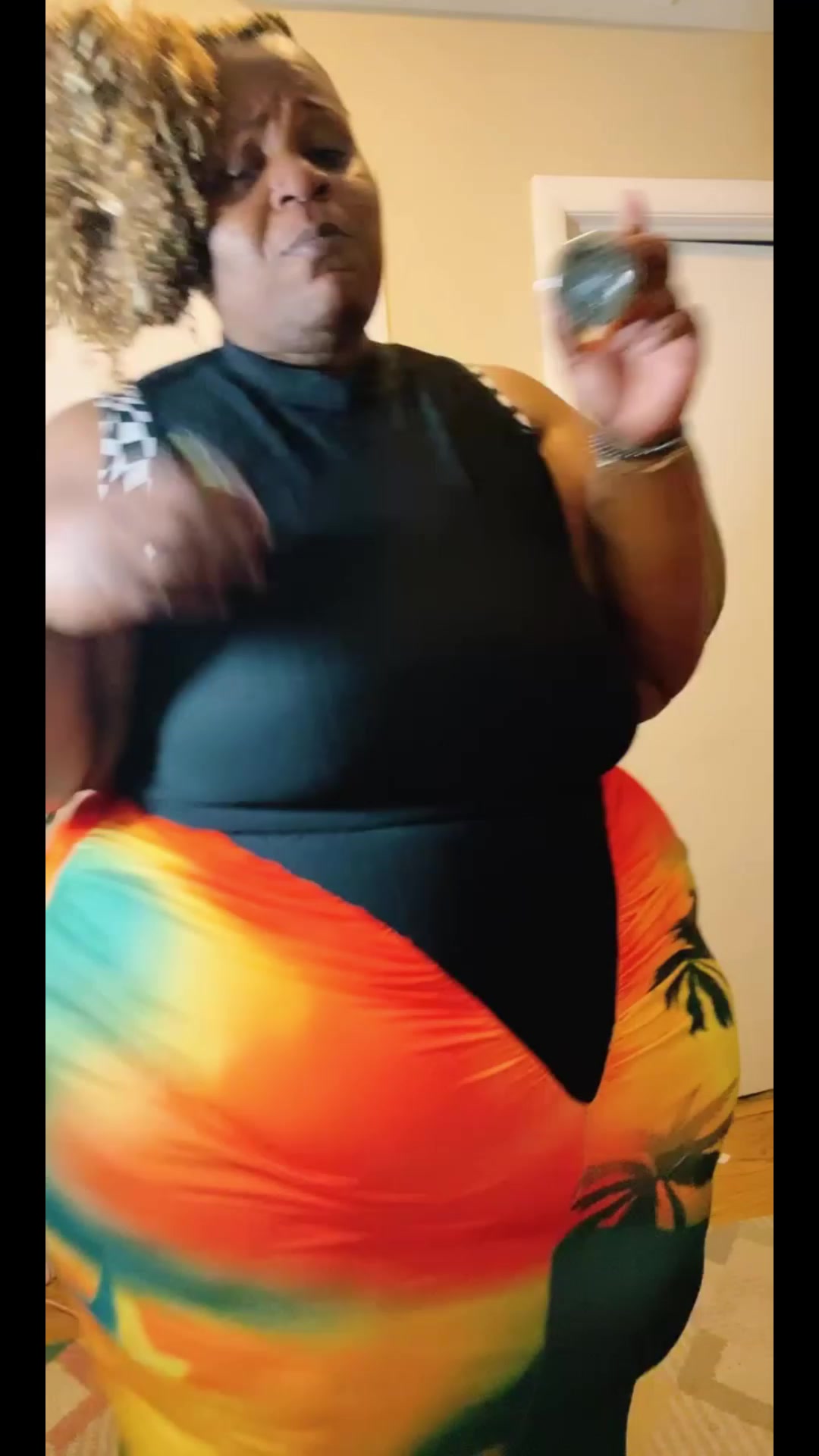 @Juicyedwards