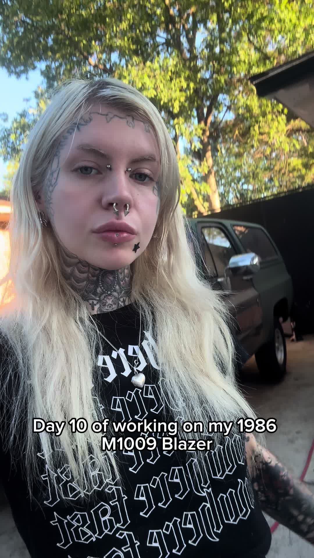 @hellieophobia