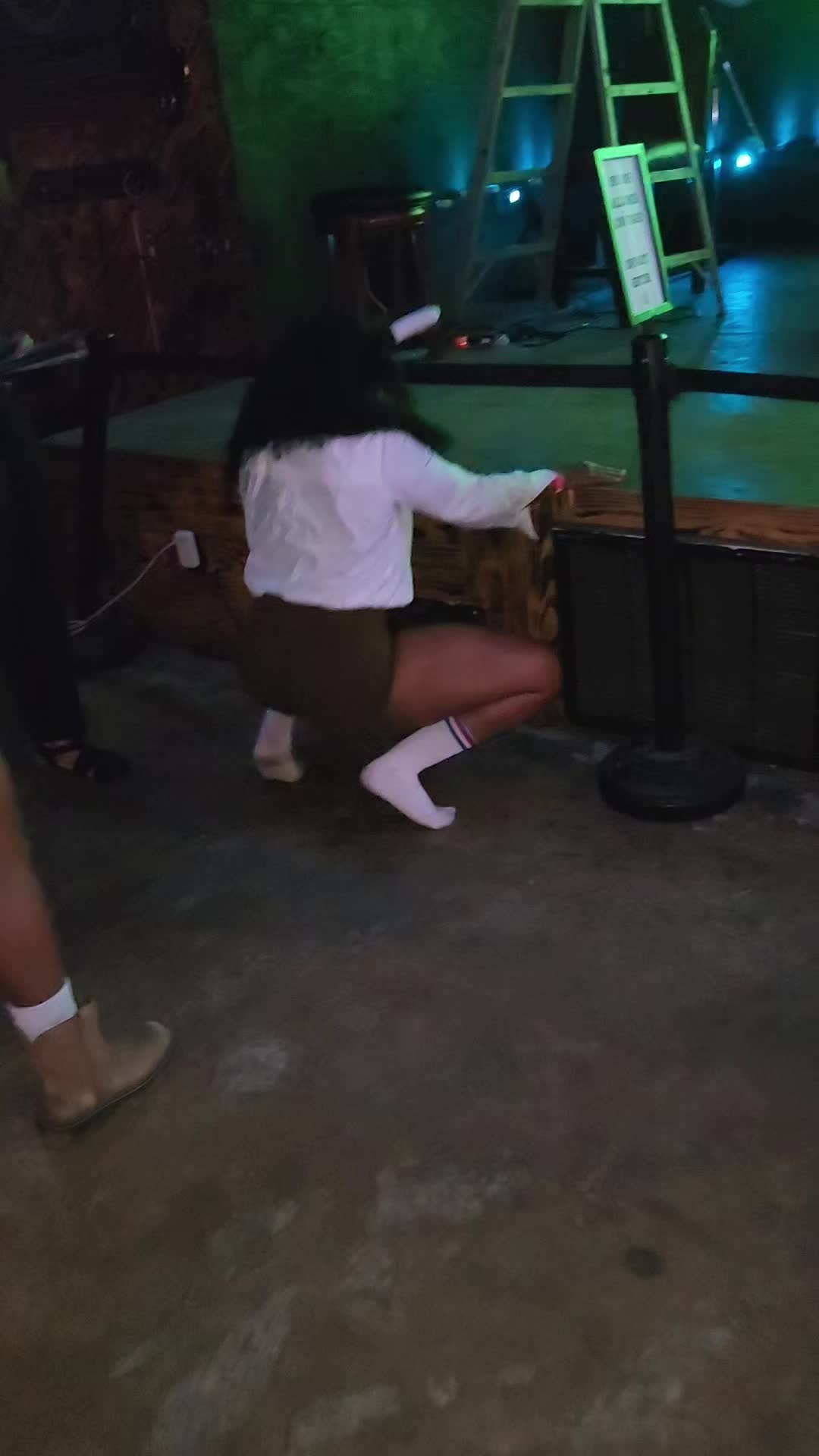 @meanzinni