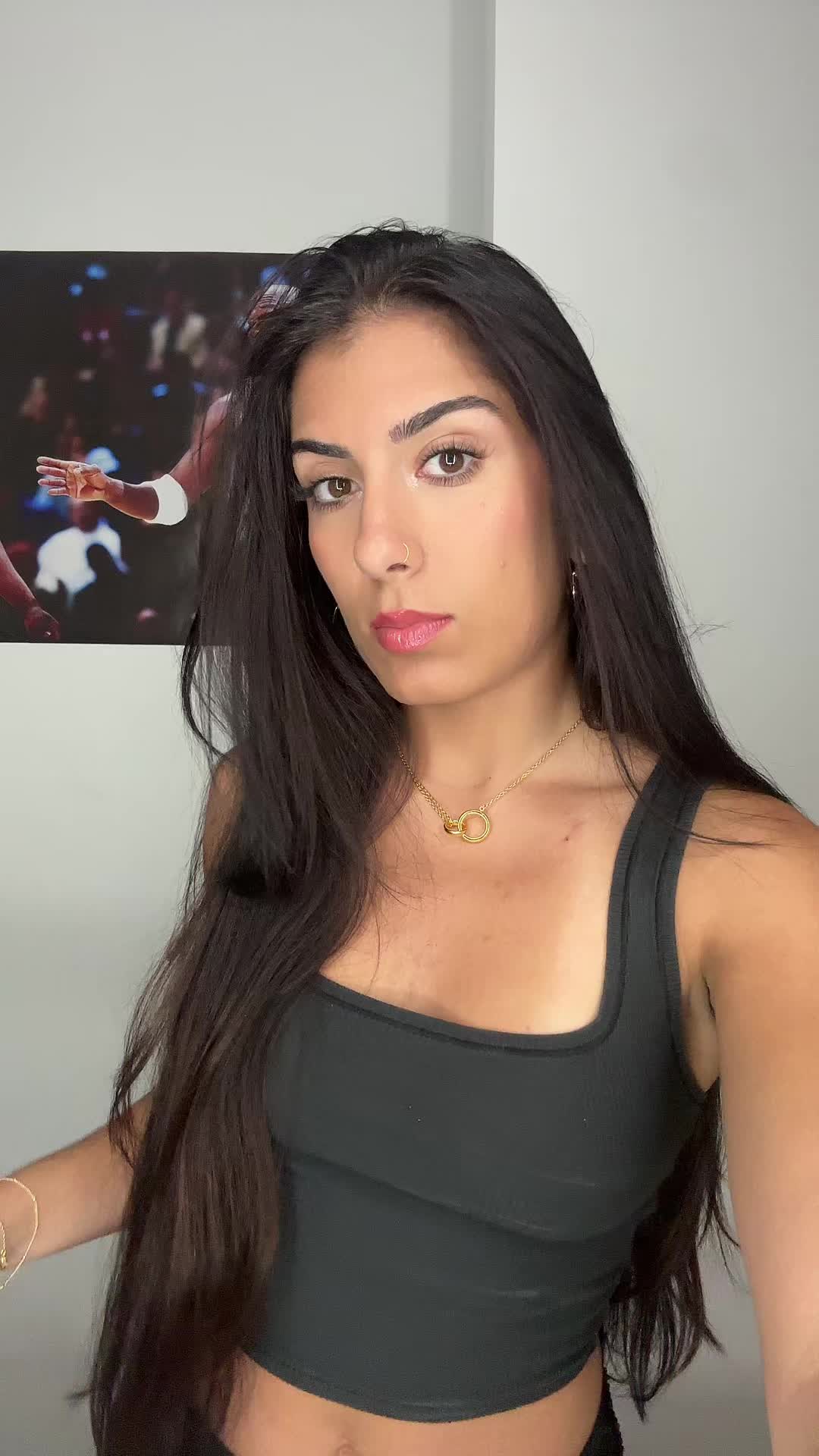 @holynwaiser