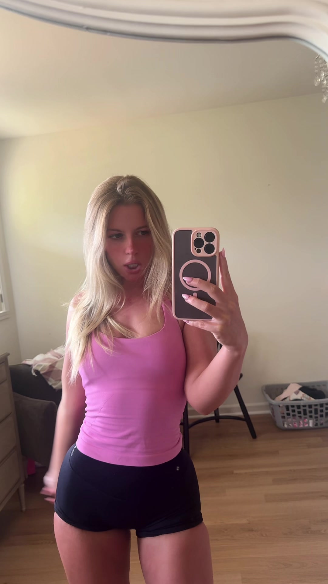 @ellaaaaa543