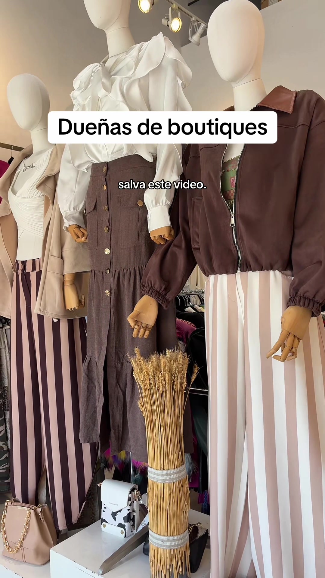 @itoofashion
