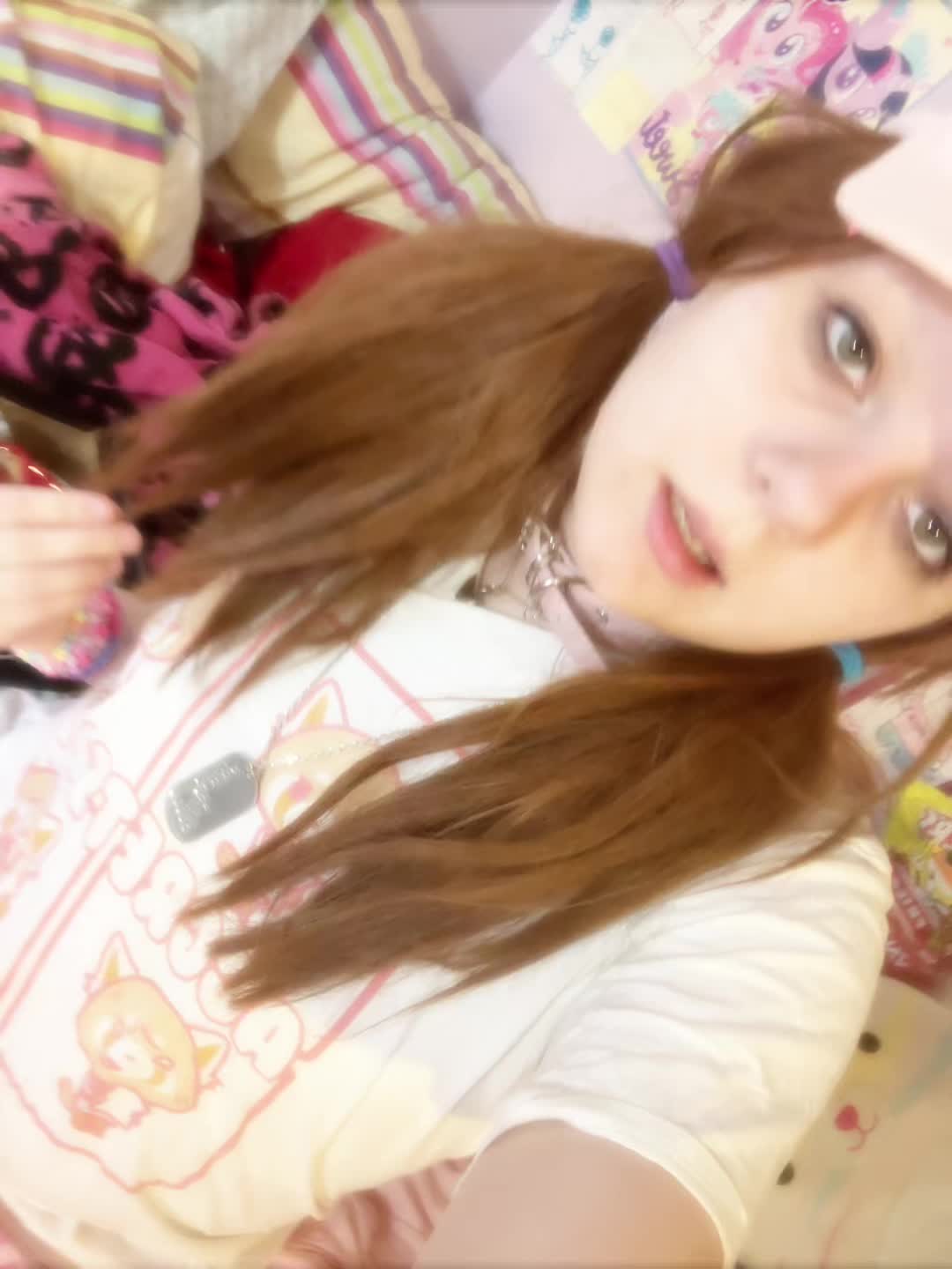 @♾️🏳️🌈 :з