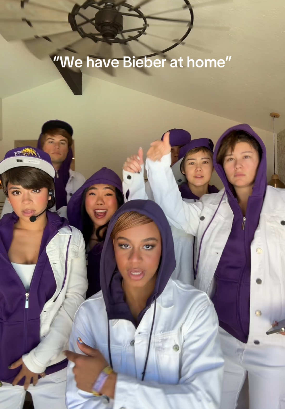@NiaSioux