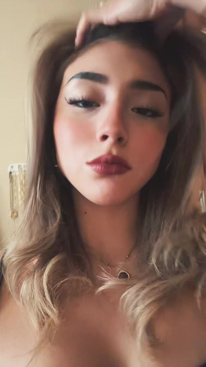 @️